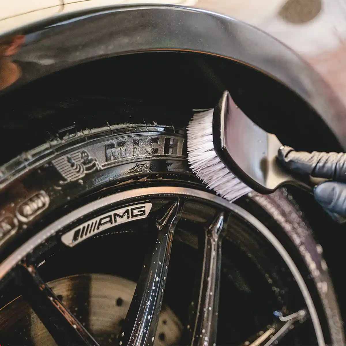 Wheel & Tyre Cleaner – Cleaner for Professional Exterior Care